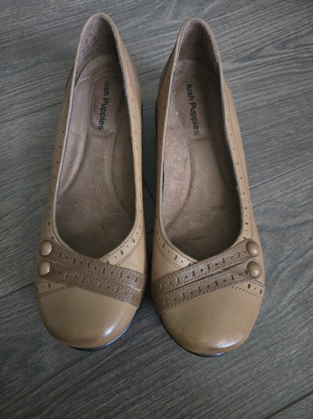 Hush Puppies Women's Tan and Brown Leather Ballet Flats